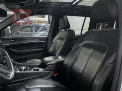 جیپ گراند شیرۆکی